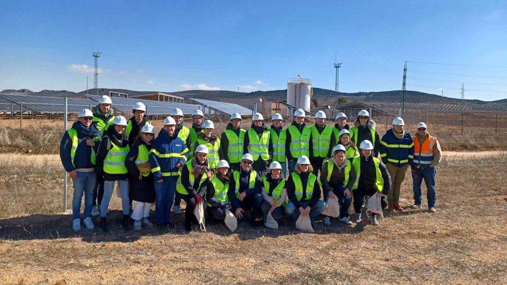 Visita EOI a instalación FV de ISE en Mora