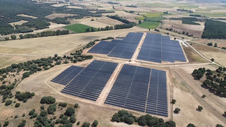 ISE Energía construye 23 MW en proyectos fotovoltaicos para Luminous Renewable Energy